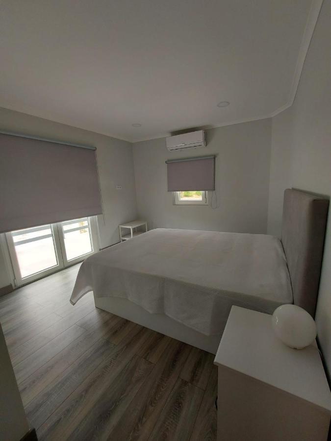 Aroeira House Holiday home