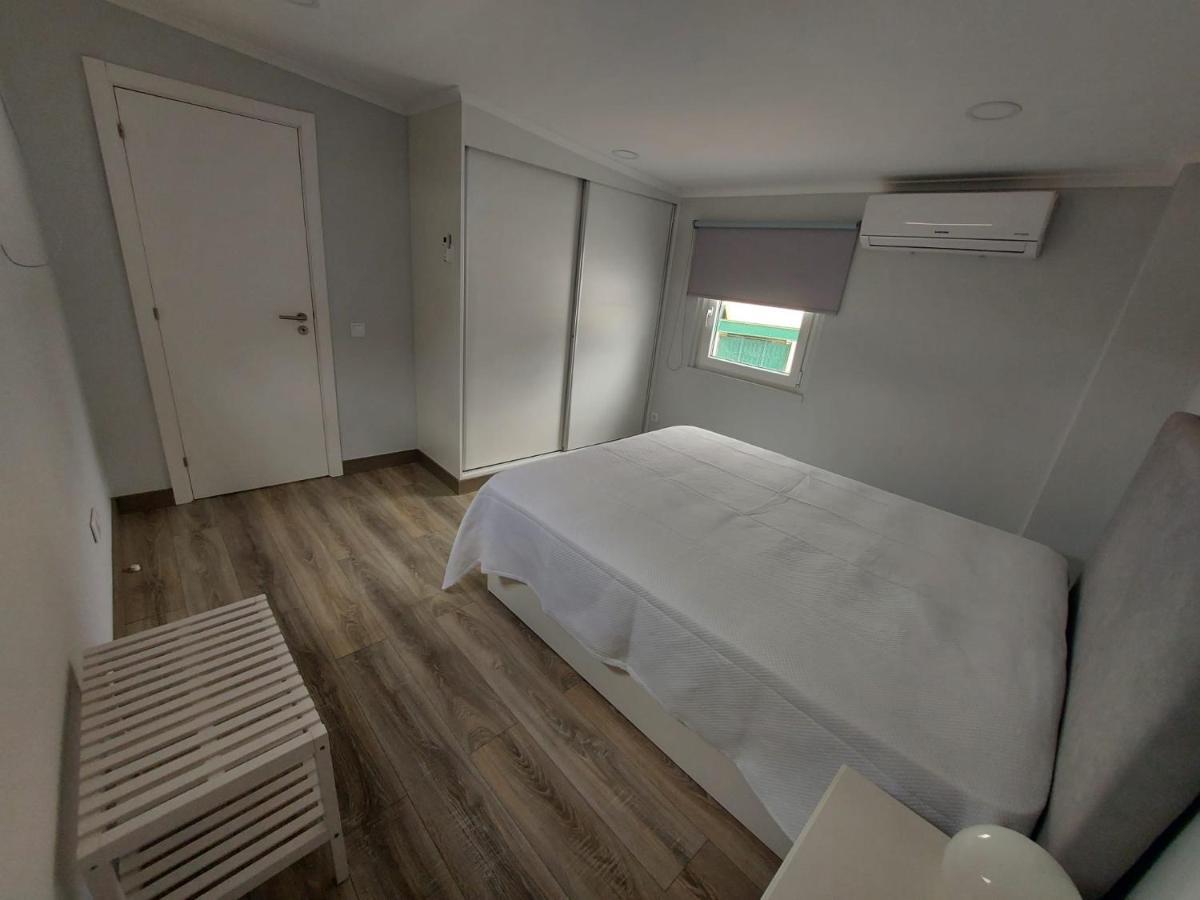 Aroeira House Holiday home